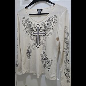 Social Collision Cream Long Sleeve Graphic Thermal Top Women's Size Large EUC